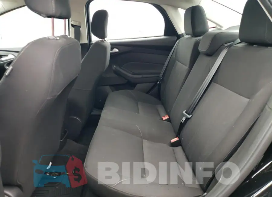 1FADP3H21JL320129 Photo# 10