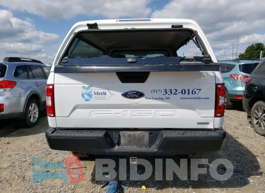 1FTMF1EP4JKD79635 Photo# 6