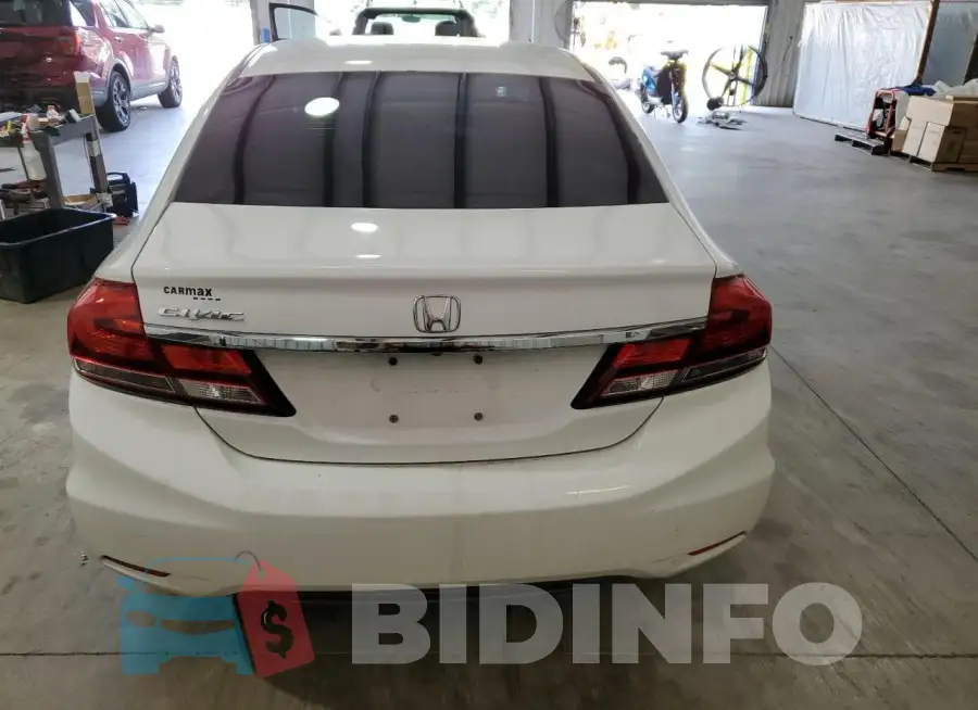 19XFB2F83FE028565 Photo# 6