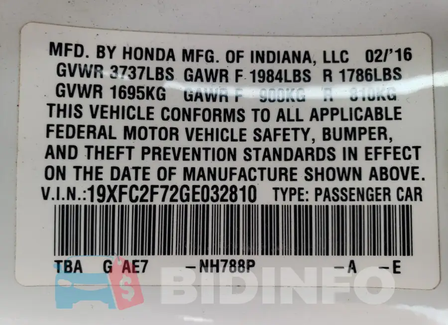 19XFC2F72GE032810 Photo# 12