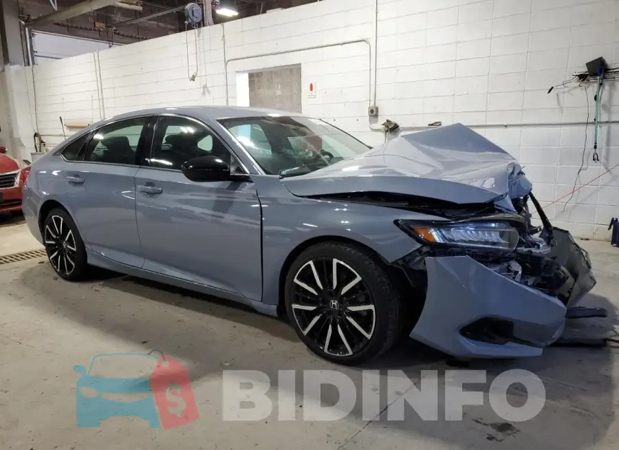 1HGCV2F39MA032717 Photo# 4