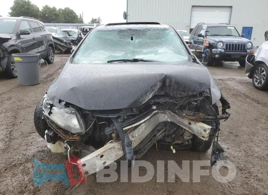 2HGFB2F57FH012560 Photo# 5