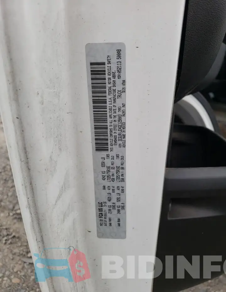 3C6URVJD4GE129003 Photo# 13