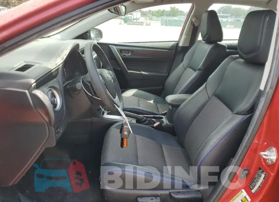 2T1BURHE5JC105741 Photo# 7