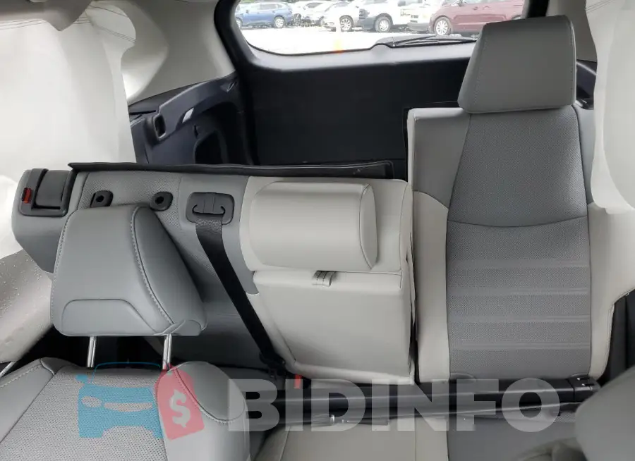4T3D6RFV7PU129530 Photo# 10