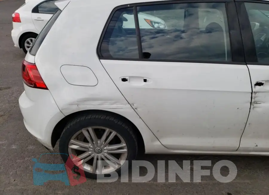3VW2A7AU7FM036819 Photo# 10
