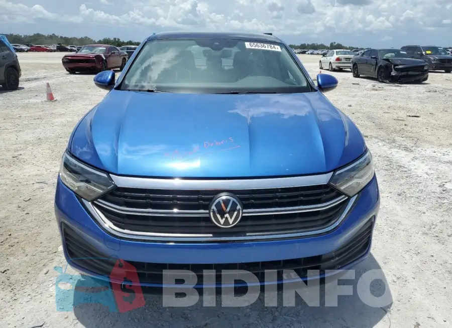 3VW7M7BU9NM013908 Photo# 5