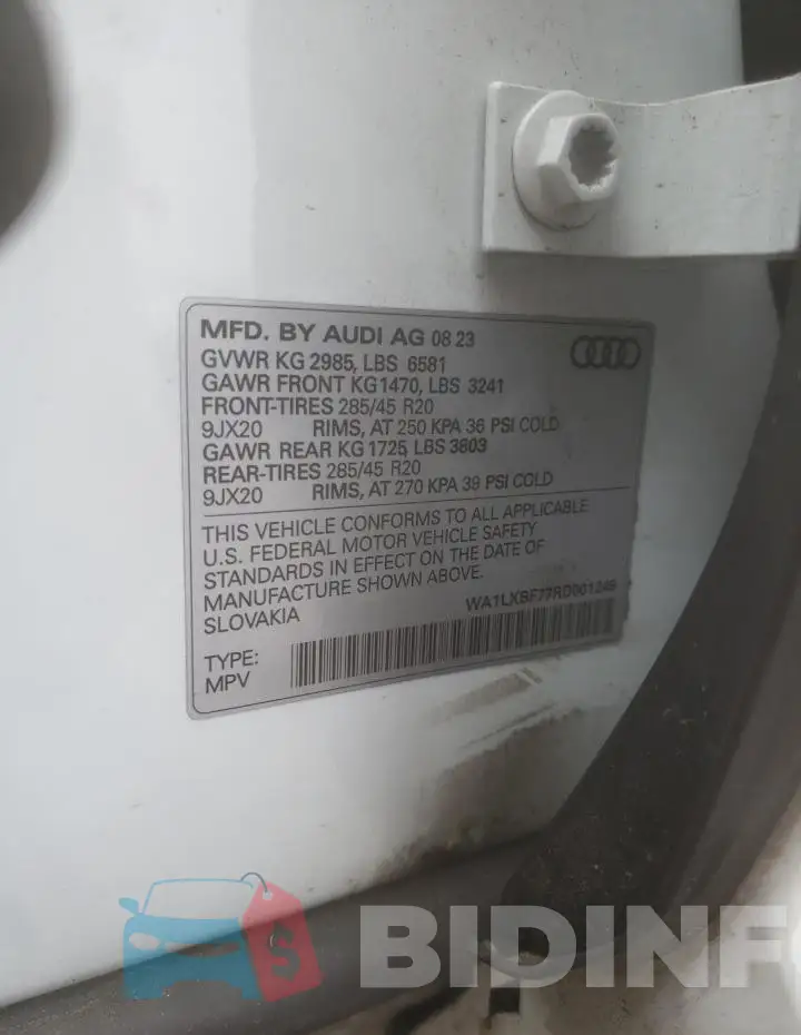 WA1LXBF77RD001249 Photo# 13