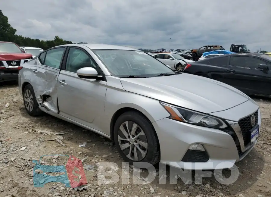 1N4BL4BV2LN316027 Photo# 4