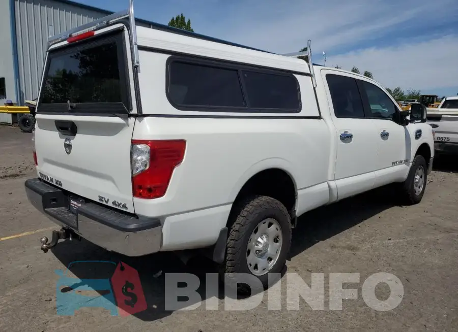 1N6BA1F34HN515169 Photo# 3