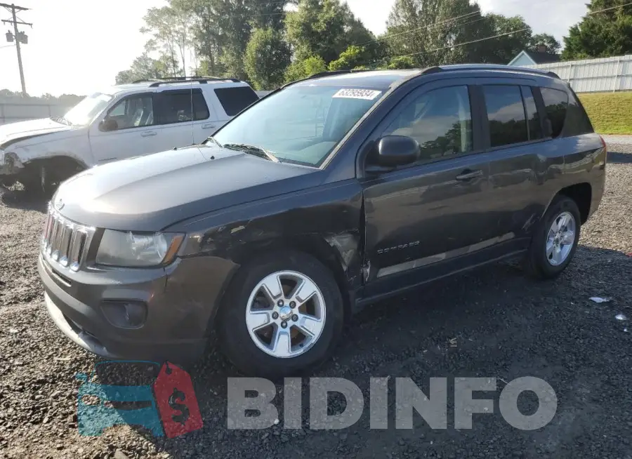 1C4NJCBA1FD436710 Photo# 1