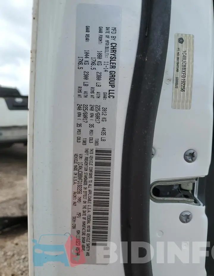 1C4NJCBBXFD192256 Photo# 13