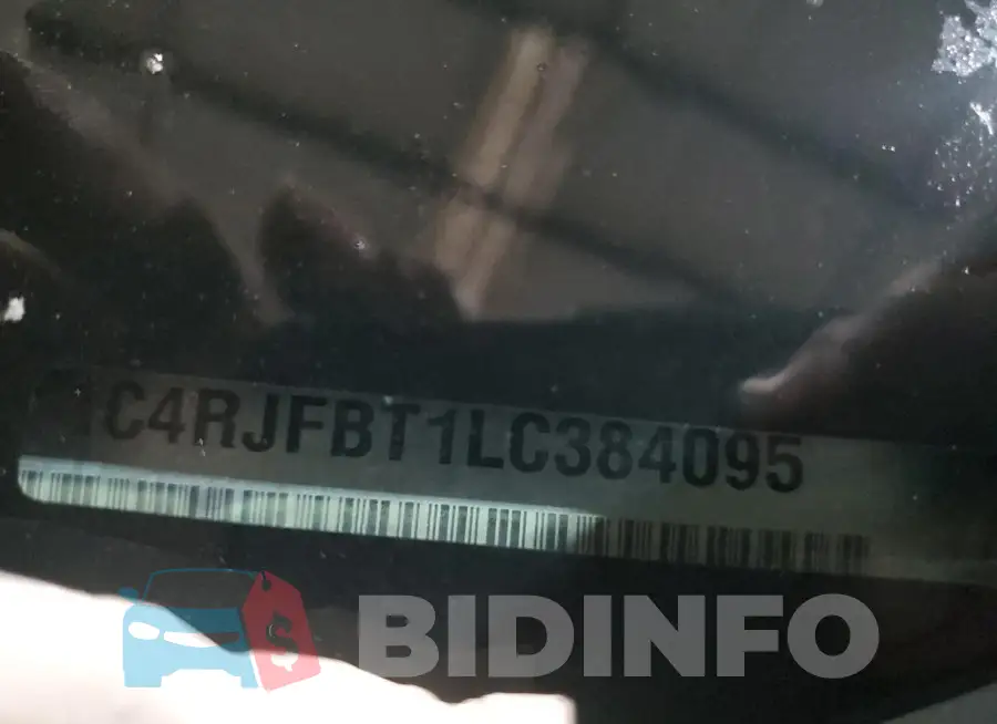 1C4RJFBT1LC384095 Photo# 12