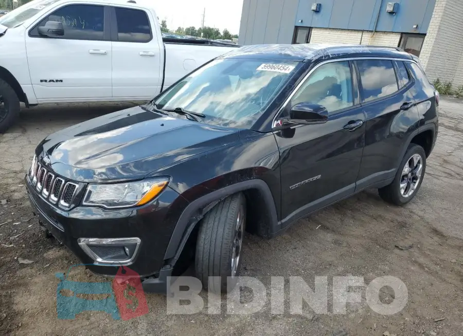 3C4NJDCB2LT209089 Photo# 1