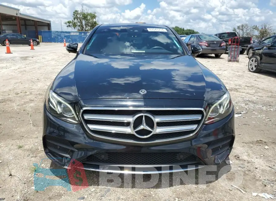 WDDZF4JB2KA558190 Photo# 5