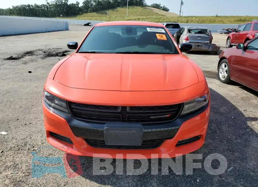 2C3CDXJG7JH158858 Photo# 5