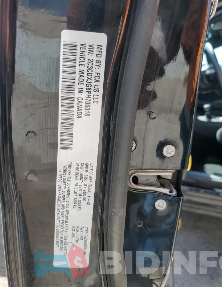 2C3CDXJG8PH706018 Photo# 13