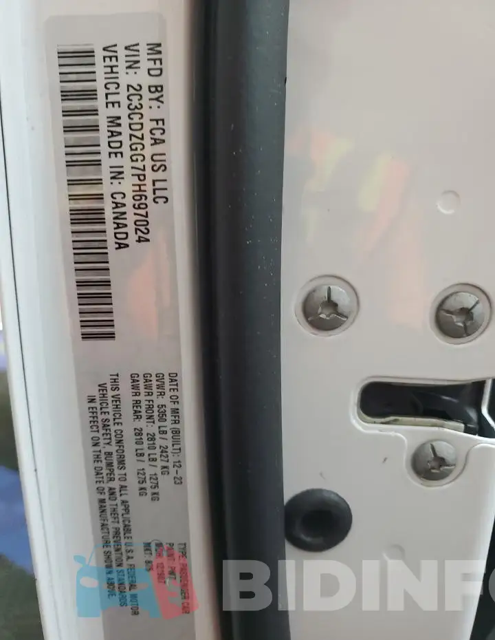 2C3CDZGG7PH697024 Photo# 12
