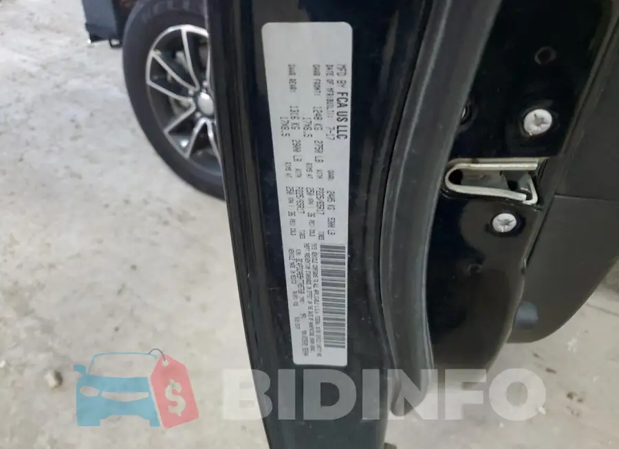 3C4PDCAB9HT705768 Photo# 13