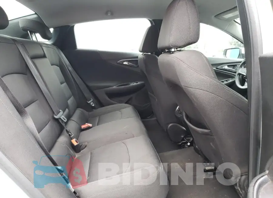 1G1ZD5ST1JF219217 Photo# 10