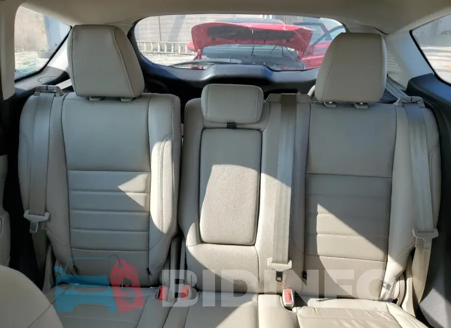 1FADP5CU5FL122147 Photo# 10