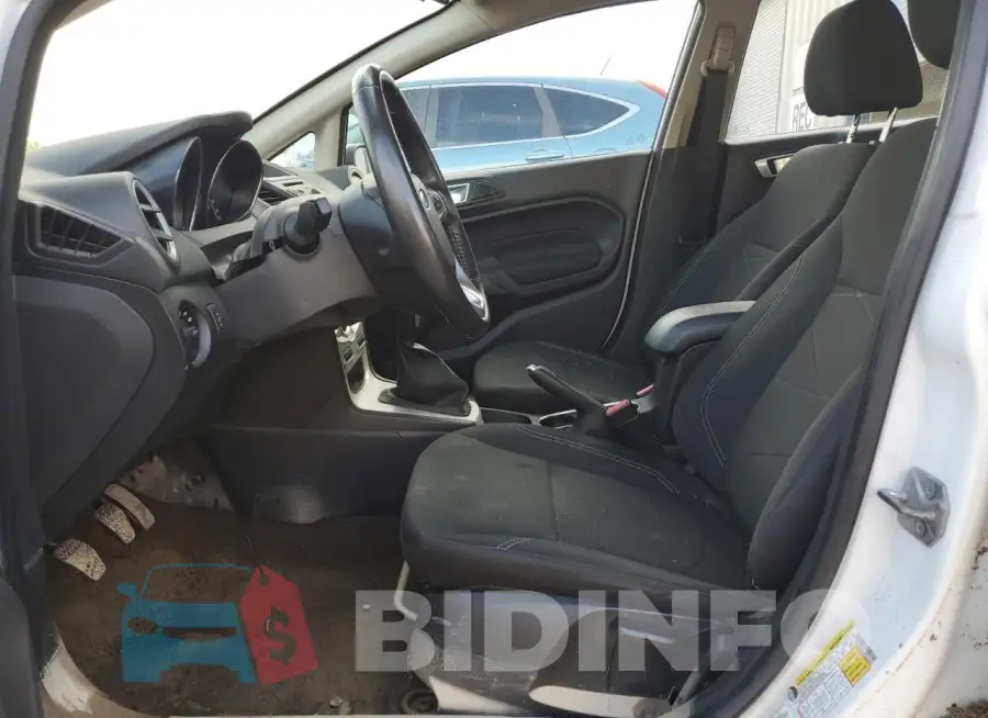 3FADP4EE4FM122820 Photo# 7