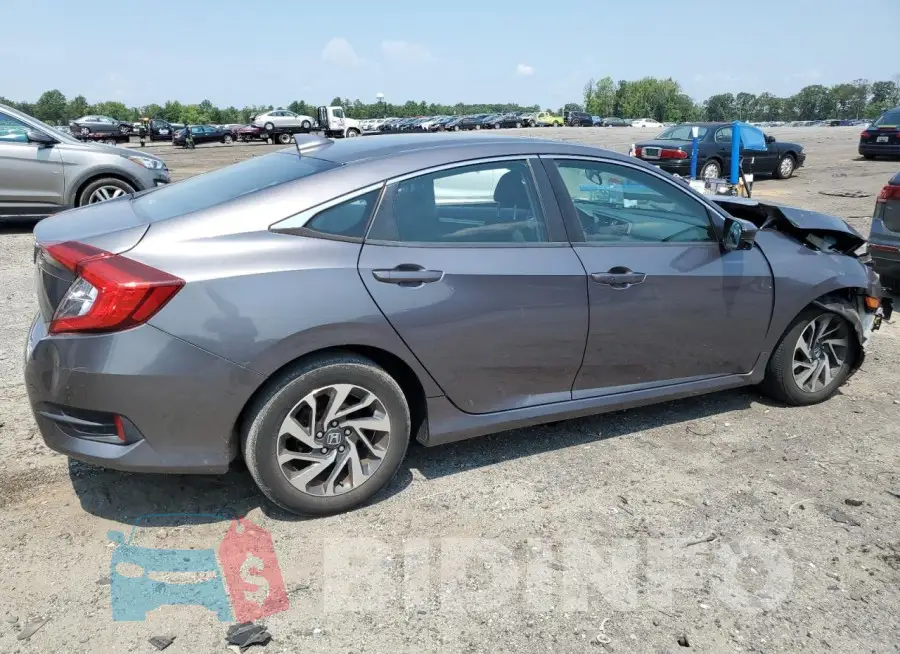 19XFC2F70HE011178 Photo# 3