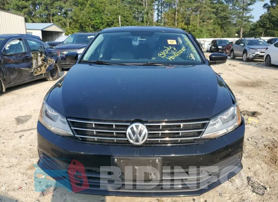 3VW2B7AJ2JM233778 Photo# 5