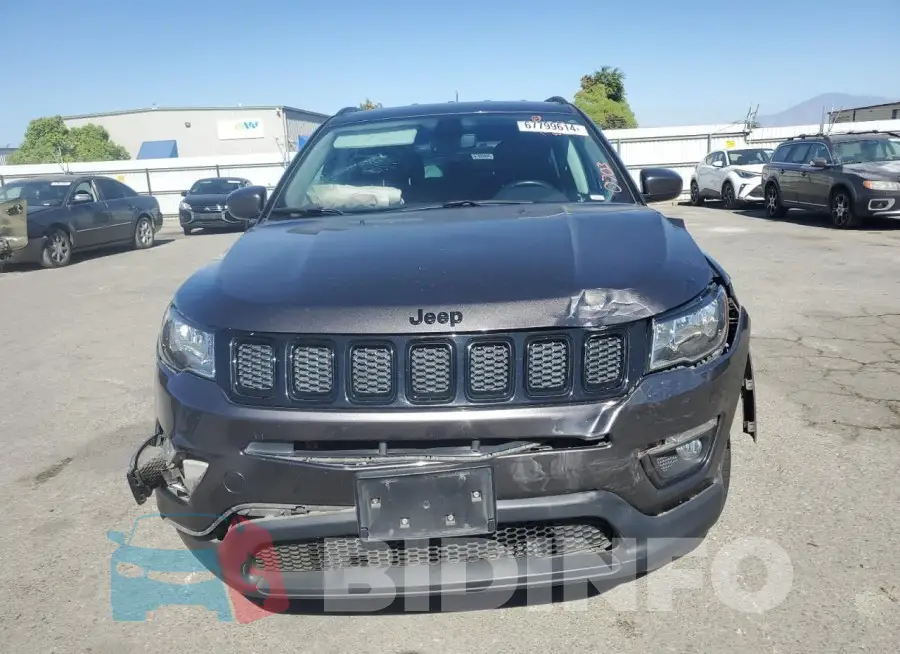 3C4NJCBB9JT460703 Photo# 5