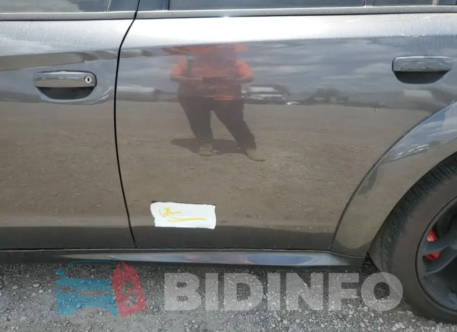 2C3CDXGJ2MH671944 Photo# 12