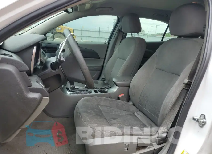 1G11B5SL6FF351335 Photo# 7