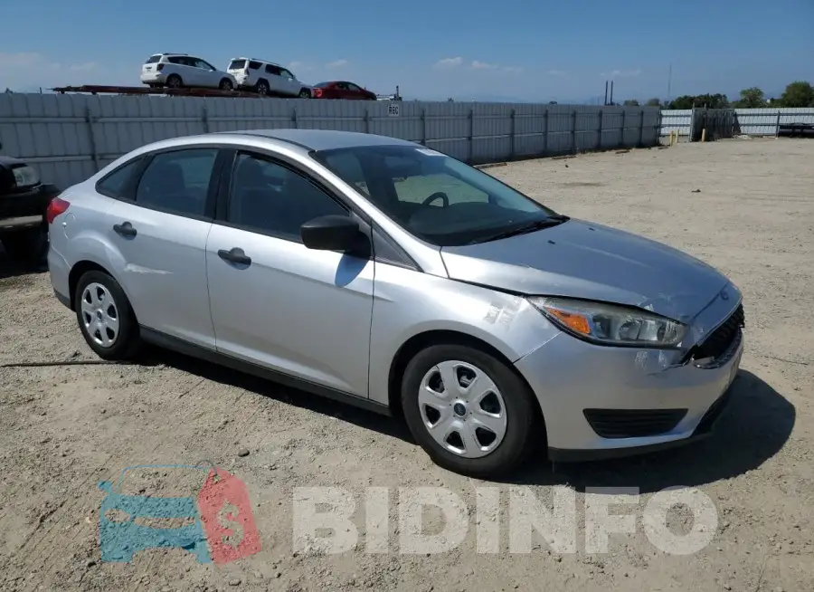 1FADP3E20GL387933 Photo# 4