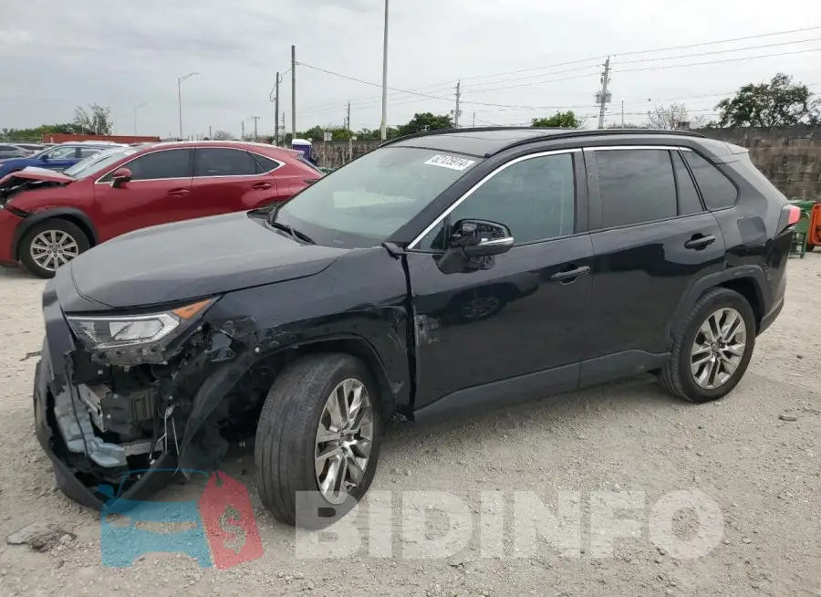 2T3A1RFV6MC182850 Photo# 1