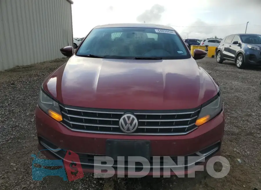 1VWBS7A37GC017114 Photo# 5