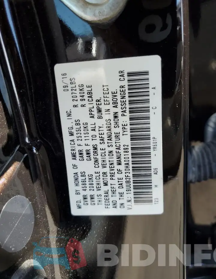 19UUB2F30HA001892 Photo# 12