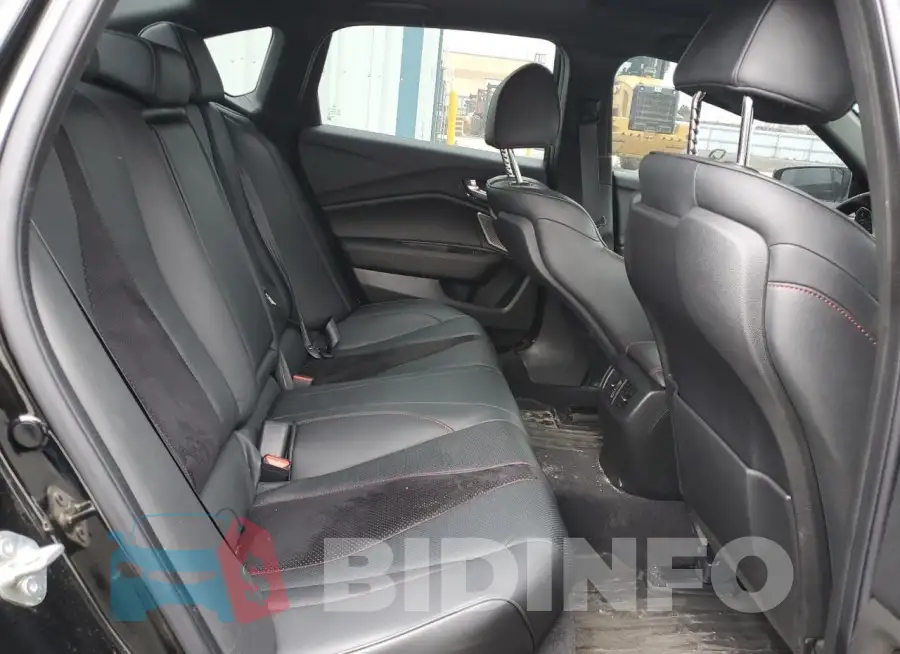 19UUB6F52MA800589 Photo# 10