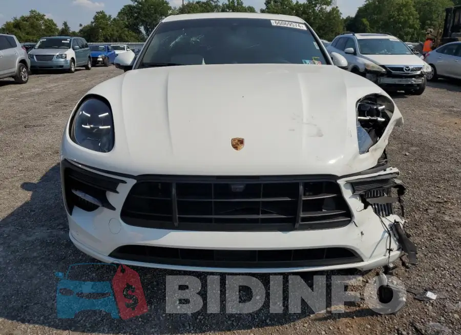 WP1AG2A52MLB50829 Photo# 5