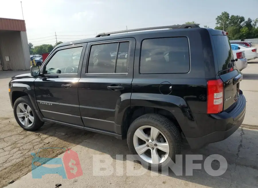 1C4NJRFB3GD535147 Photo# 2