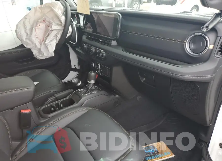 1C4RJXP69RW204068 Photo# 8