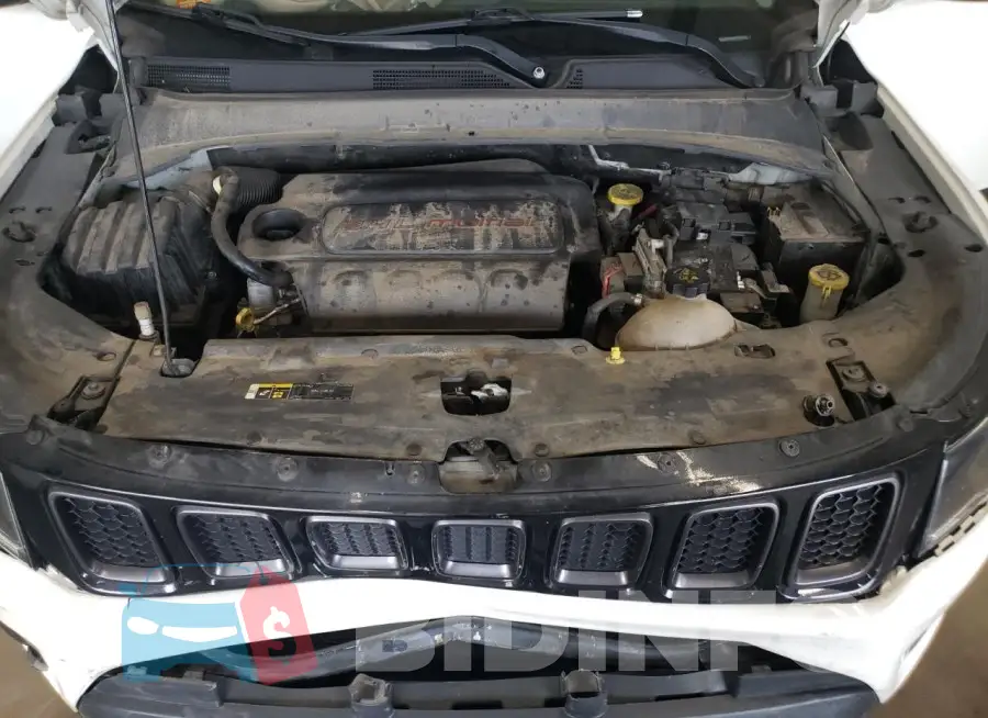 3C4NJDDBXJT211944 Photo# 12