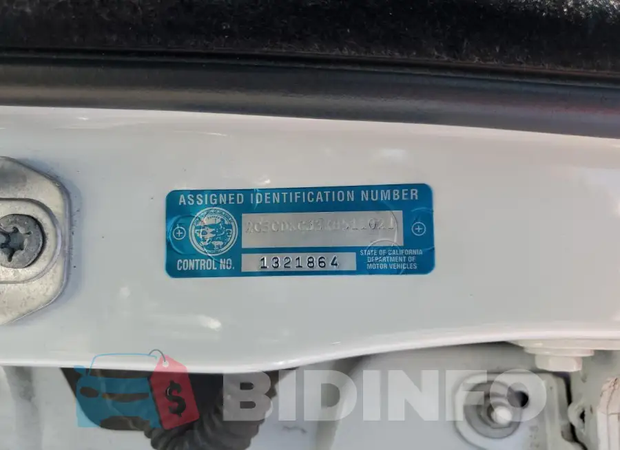 2C3CDXGJ3KH511021 Photo# 11