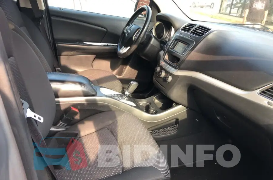 3C4PDCAB0GT116347 Photo# 5