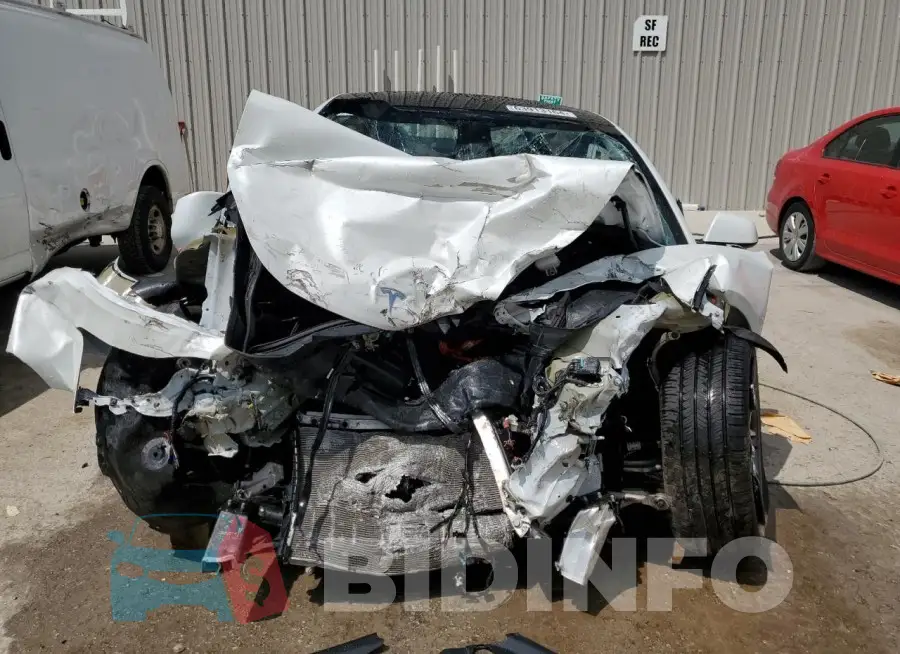 5YJ3E1EB7PF608267 Photo# 5
