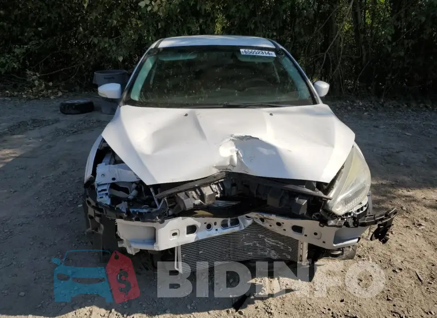 1FADP3E25GL282773 Photo# 5