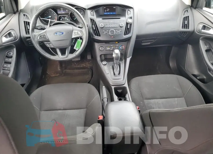 1FADP3F26FL299045 Photo# 8
