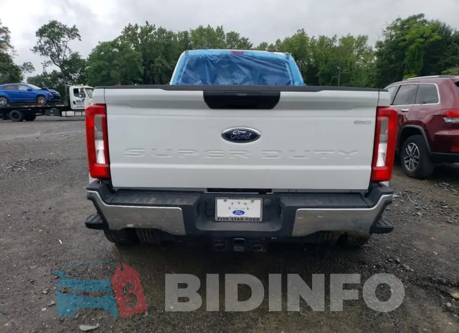 1FT8W3DT0PED50734 Photo# 6