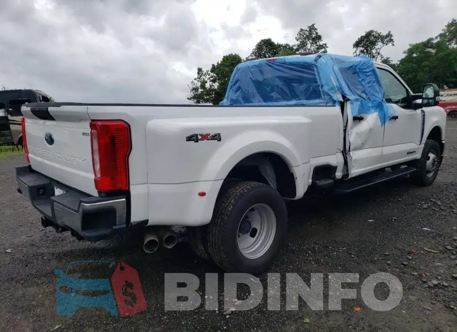 1FT8W3DT0PED50734 Photo# 3