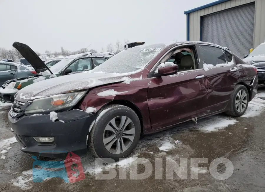 1HGCR2F31FA241425 Photo# 1