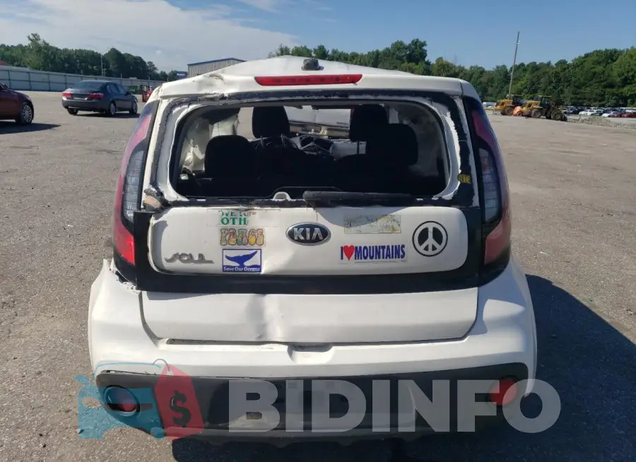 KNDJN2A22J7620021 Photo# 6