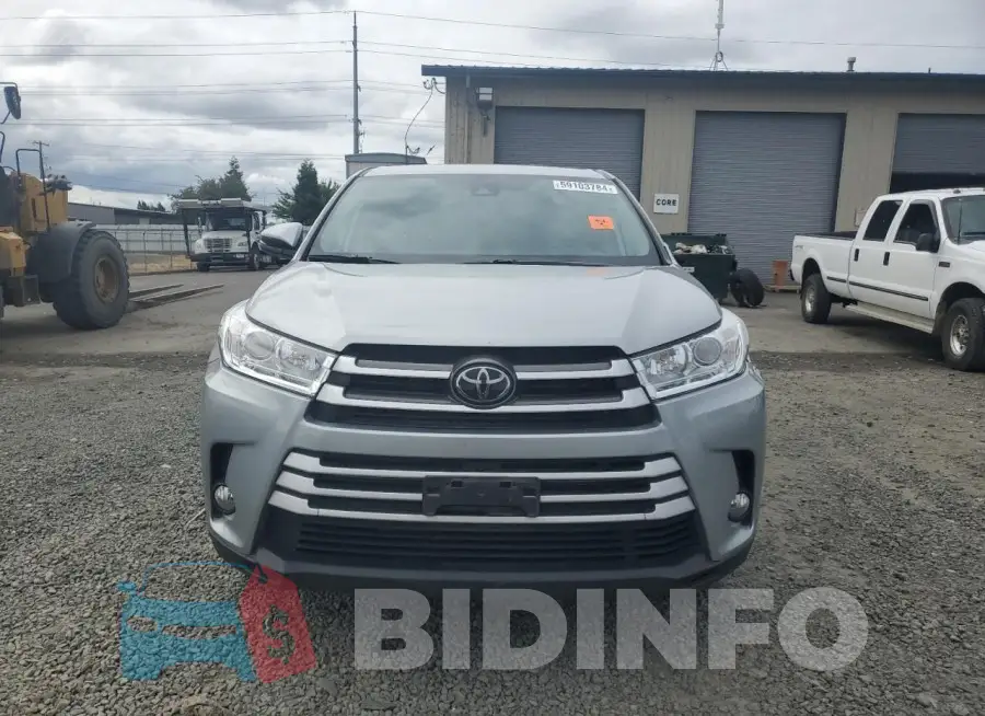5TDBZRFH2JS856687 Photo# 5
